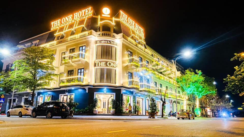 Khach San The One Hotel 1 Cà Mau Exteriör bild